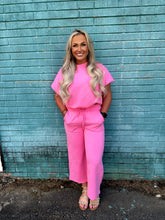 Load image into Gallery viewer, Kendall Textured Set- Bubble Gum