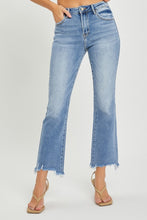 Load image into Gallery viewer, RISEN Full Size Frayed Hem Cropped Straight Jeans