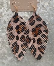 Load image into Gallery viewer, Bailey Cheetah Feather Earrings
