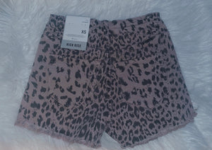 Kan Can Cheetah Girl Denim Shorts (Medium Cheetah)